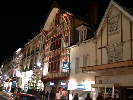  la nuit